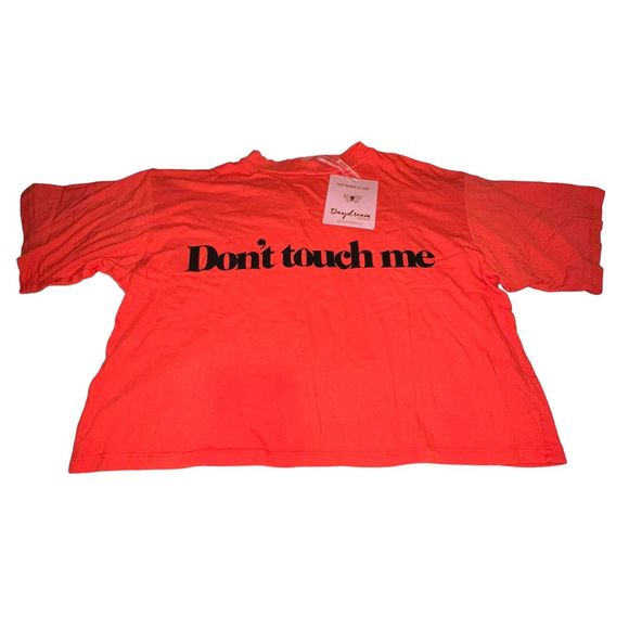 New Daydream Nation Don’t Touch Me Tee Small - Picture 2 of 12